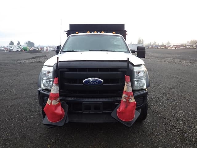 Image of Ford F-450 equipment image 1