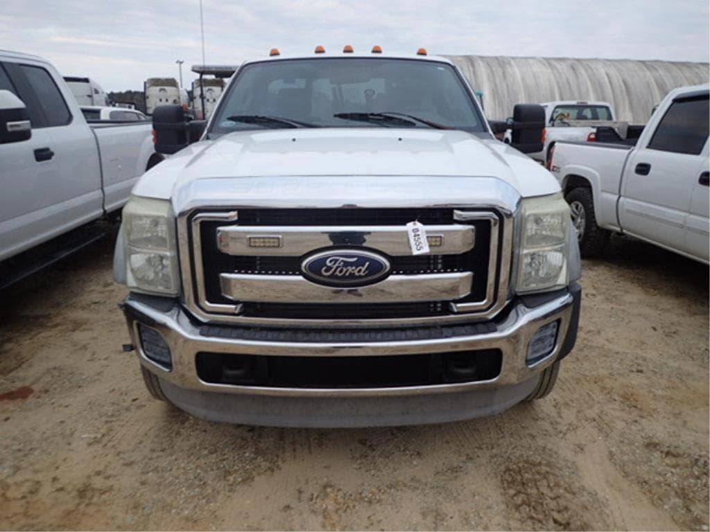 Image of Ford F-450 Primary image