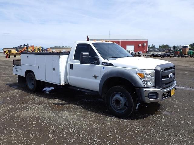 Image of Ford F-550 equipment image 1