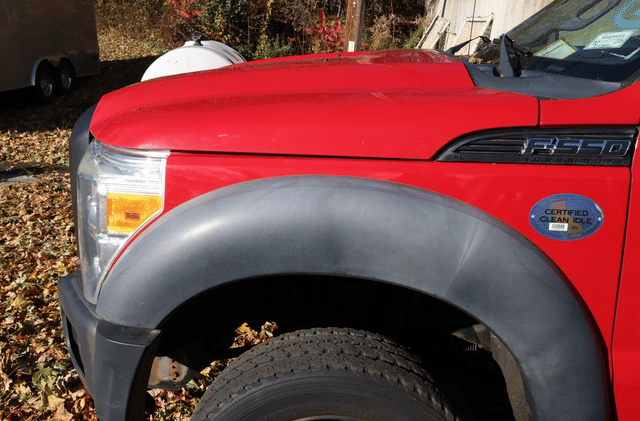 Image of Ford F-550 equipment image 4