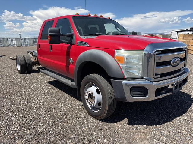 Image of Ford F-550 equipment image 3