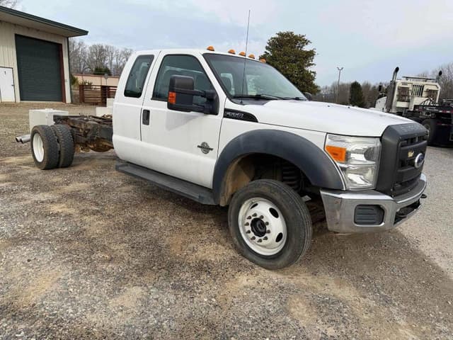 Image of Ford F-550 equipment image 1