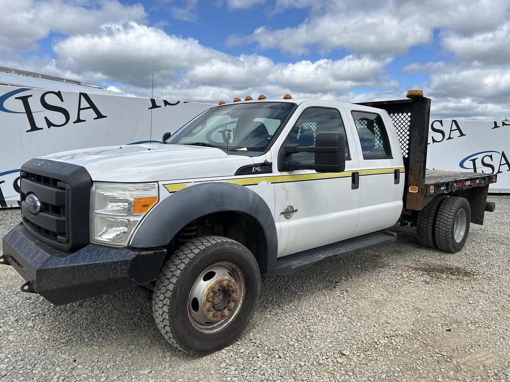 Image of Ford F-550 Primary image