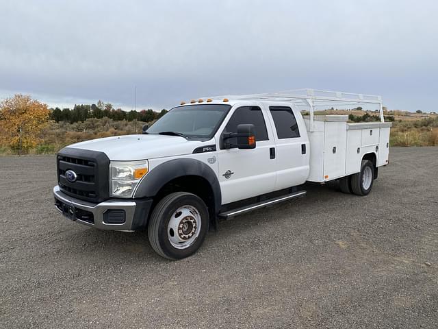 Image of Ford F-550 equipment image 1