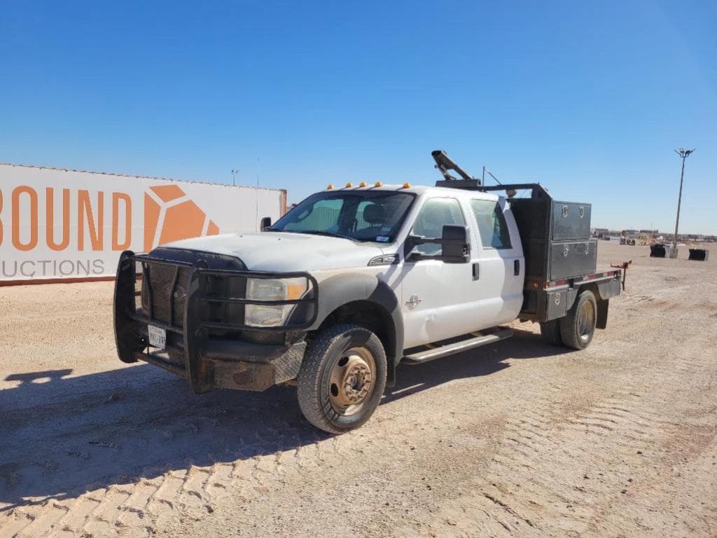 Image of Ford F-550 Primary image