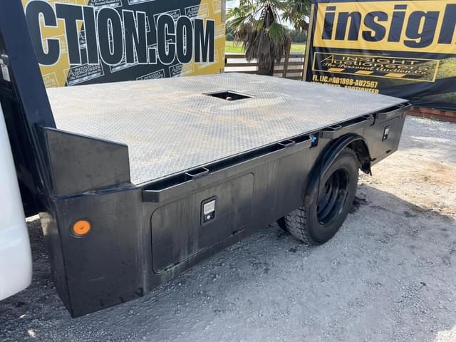 Image of Ford F-550 equipment image 1