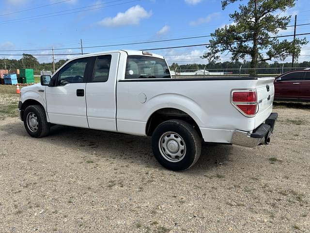 Image of Ford F-150 equipment image 3