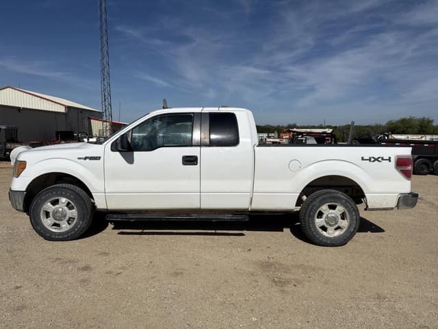 Image of Ford F-150 equipment image 1