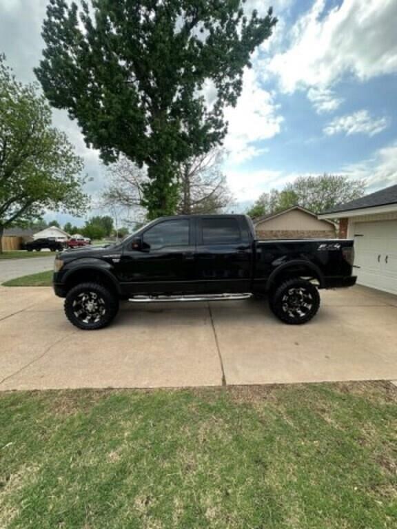Image of Ford F-150 equipment image 3