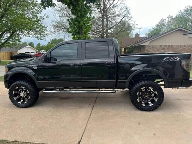 Image of Ford F-150 equipment image 2