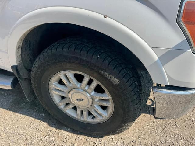 Image of Ford F-150 equipment image 3