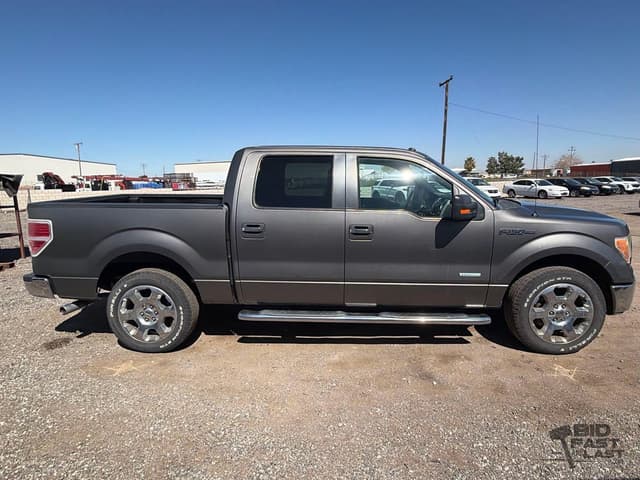 Image of Ford F-150 equipment image 3