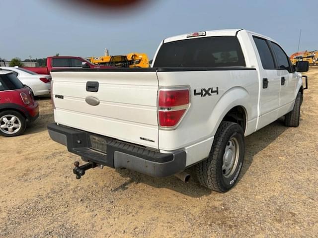 Image of Ford F-150 equipment image 2