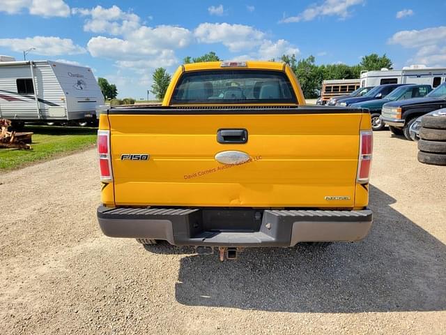 Image of Ford F-150 equipment image 3