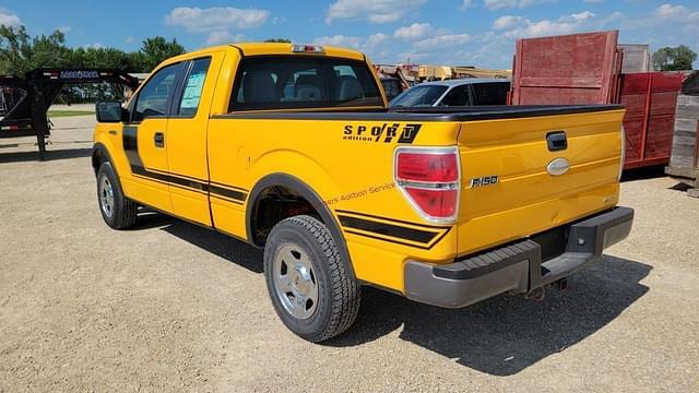 Image of Ford F-150 equipment image 2