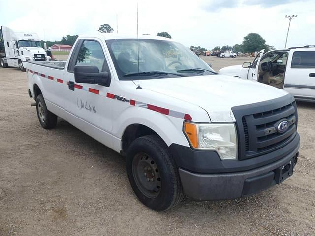 Image of Ford F-150 equipment image 1