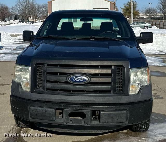 Image of Ford F-150 equipment image 1