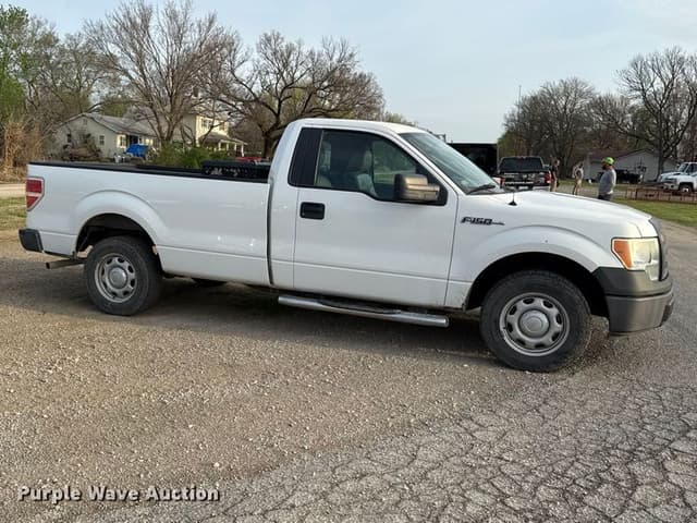 Image of Ford F-150 equipment image 3