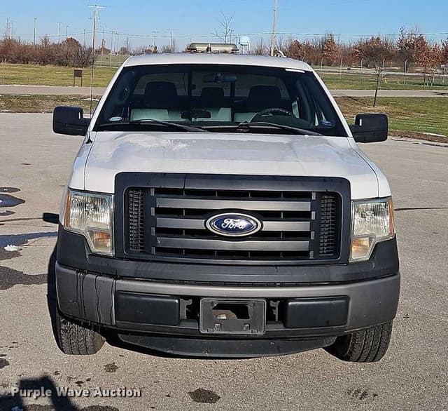 Image of Ford F-150 equipment image 1