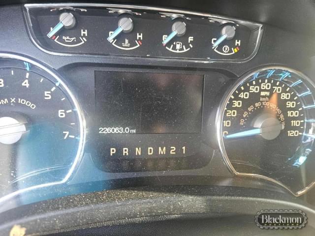 Image of Ford F-150 equipment image 4