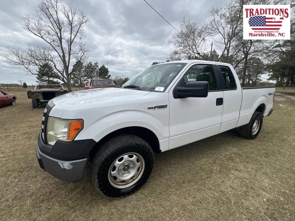 Image of Ford F-150 Primary image