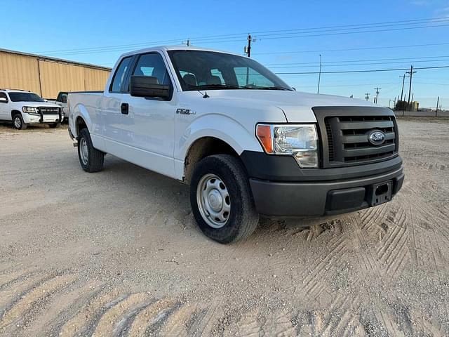 Image of Ford F-150 equipment image 2