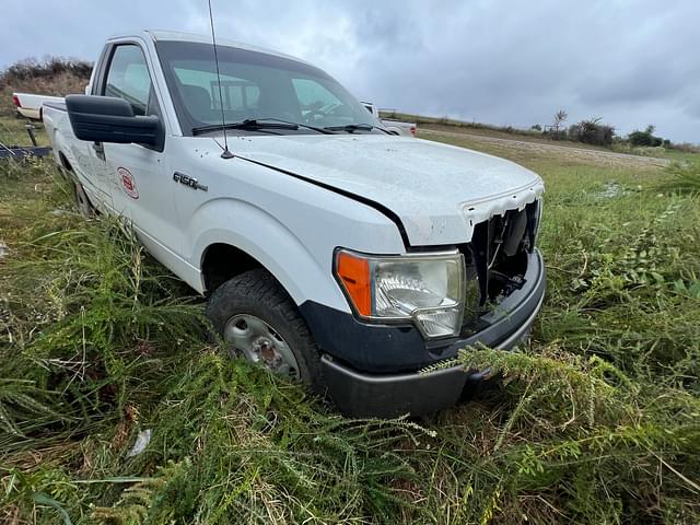 Image of Ford F-150 equipment image 1