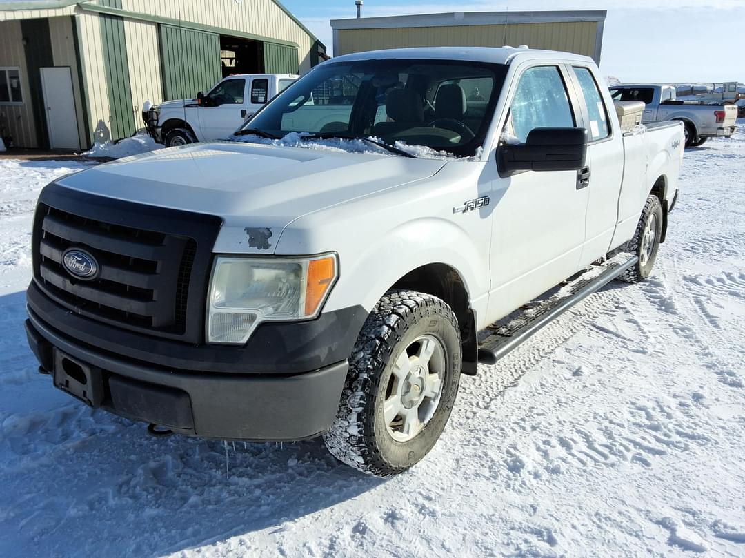 Image of Ford F-150 Primary image