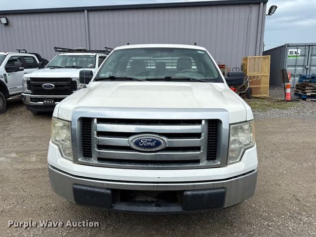 Image of Ford F-150 equipment image 1