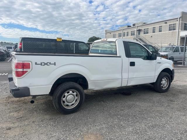 Image of Ford F-150 equipment image 2