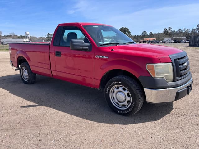 Image of Ford F-150 equipment image 1