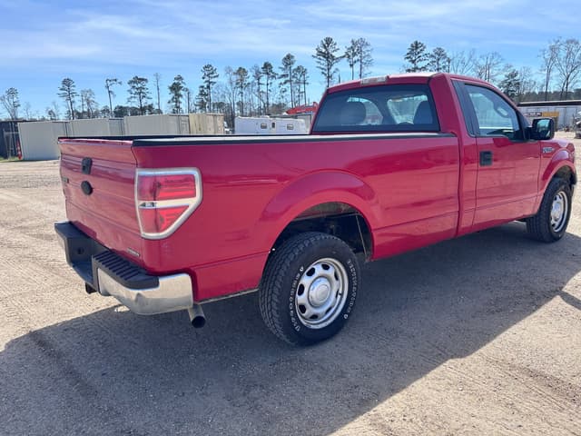 Image of Ford F-150 equipment image 2