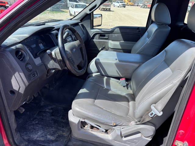 Image of Ford F-150 equipment image 4