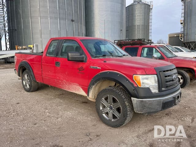 Image of Ford F-150 equipment image 4