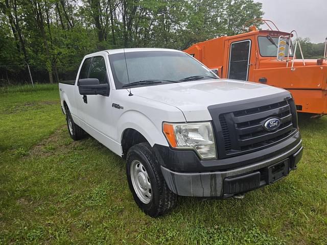 Image of Ford F-150 equipment image 2