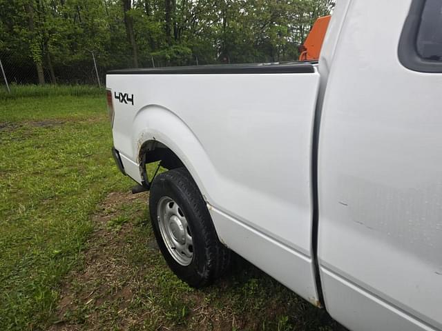 Image of Ford F-150 equipment image 4