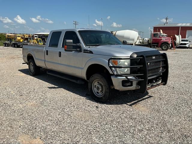 Image of Ford F-250 equipment image 4