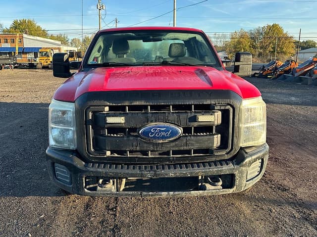 Image of Ford F-250 equipment image 1