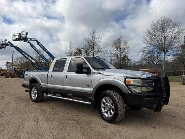 Image of Ford F-250 equipment image 1