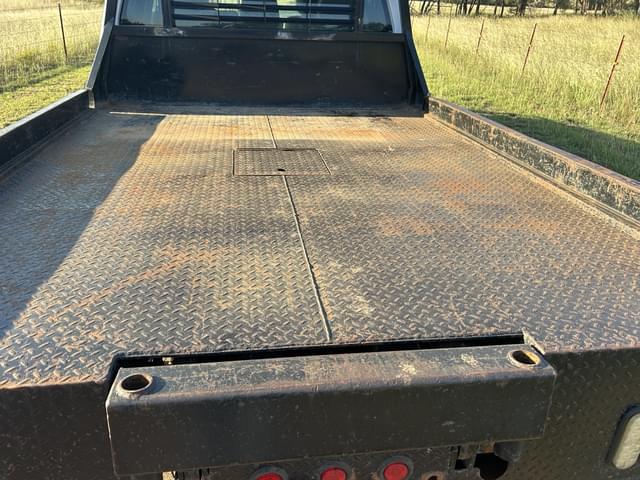 Image of Ford F-250 equipment image 3