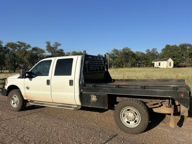 Image of Ford F-250 equipment image 1