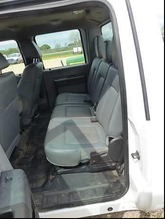 Image of Ford F-250 equipment image 3