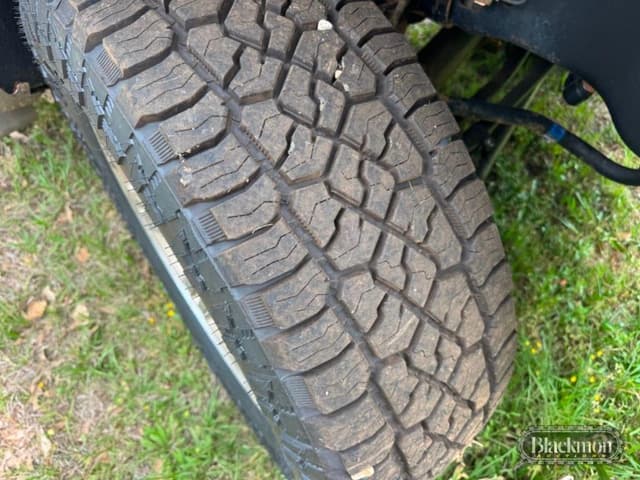 Image of Ford F-250 equipment image 4