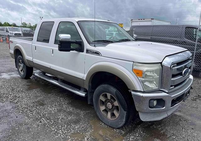 Image of Ford F-250 equipment image 3