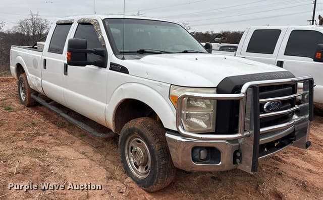 Image of Ford F-250 equipment image 2