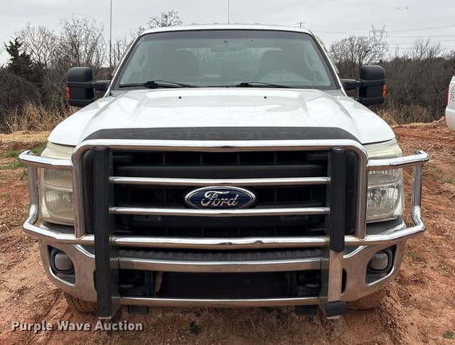 Image of Ford F-250 equipment image 1