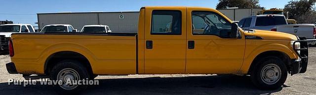 Image of Ford F-250 equipment image 3