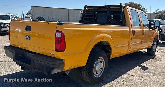 Image of Ford F-250 equipment image 3