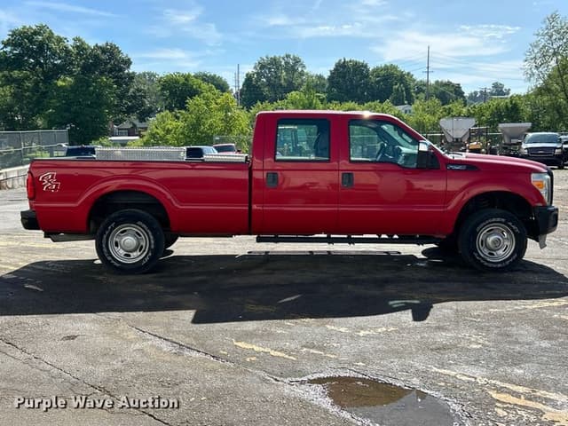 Image of Ford F-250 equipment image 3
