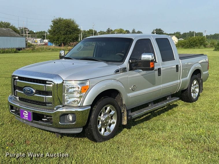 2011 Ford F-250 Equipment Image0
